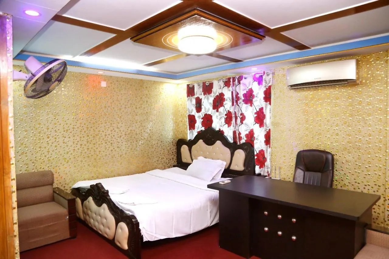 Bed & Breakfast Hotel Crown Plaza Inn Dhaka
