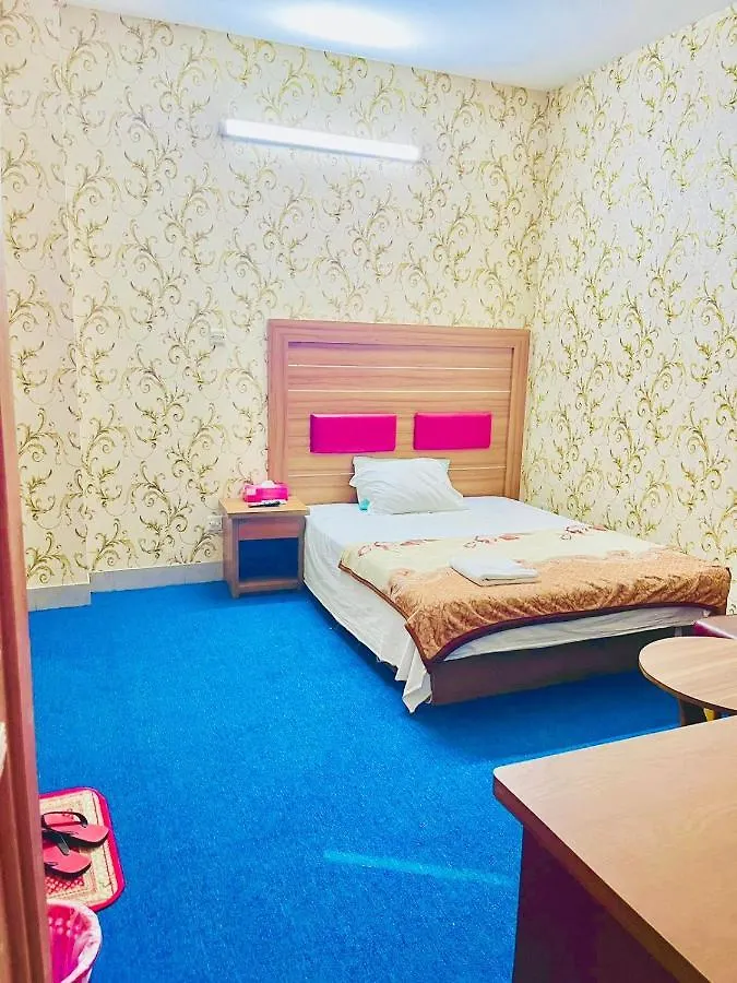 Hotel Crown Plaza Inn Dhaka Bed & Breakfast